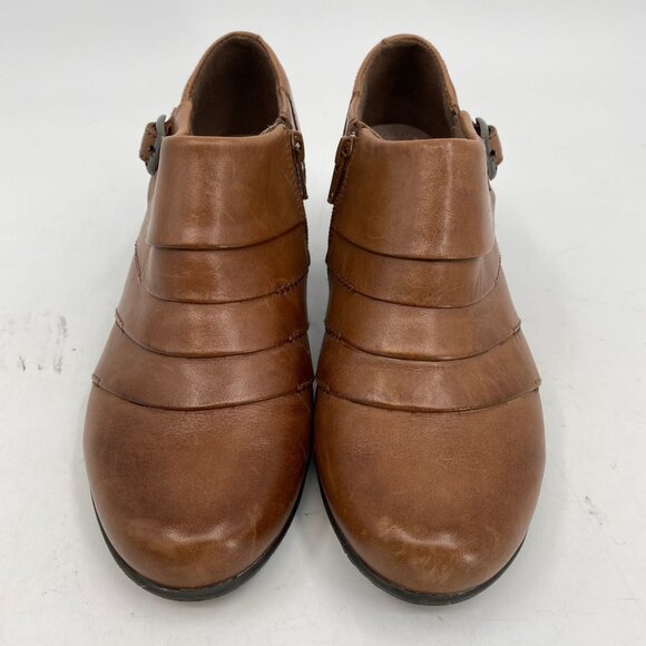 Earth Brown Pleated Buckle Accent Heels | Size 6.5 - Picture 8 of 8